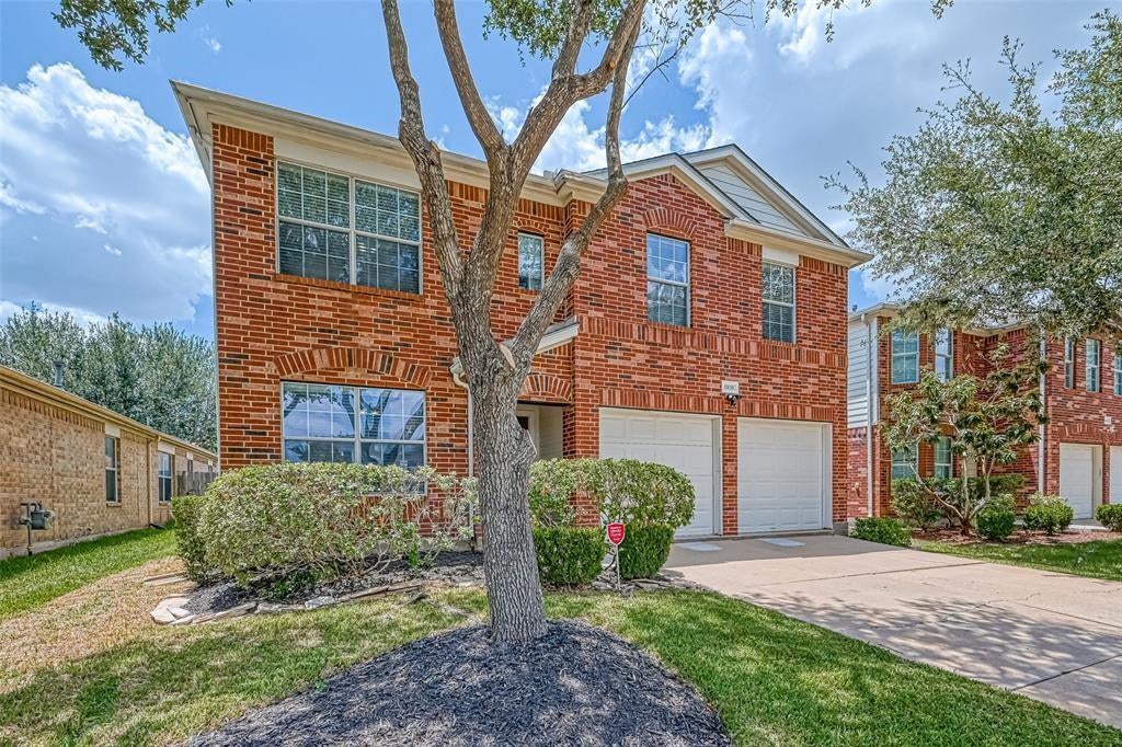 5939 Baldwin Elm Street