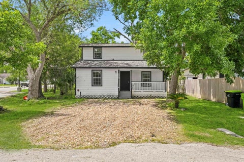Photo of 1501 Maiden Lane, Richmond, TX 77469 (MLS # 8756824)