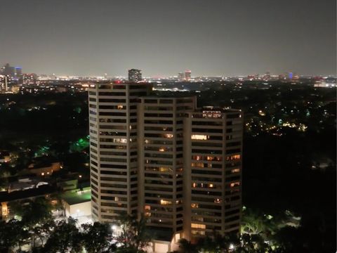 101 Westcott Street 2001 Houston TX 77007