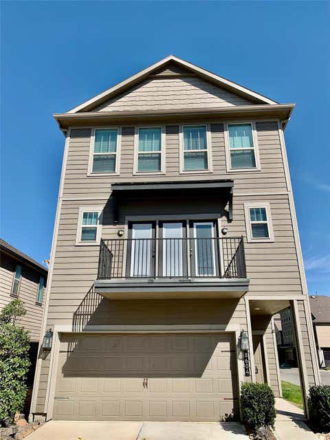 Homes For Rent - 8604 Cedardale Park Drive<br/> Houston, TX 77063