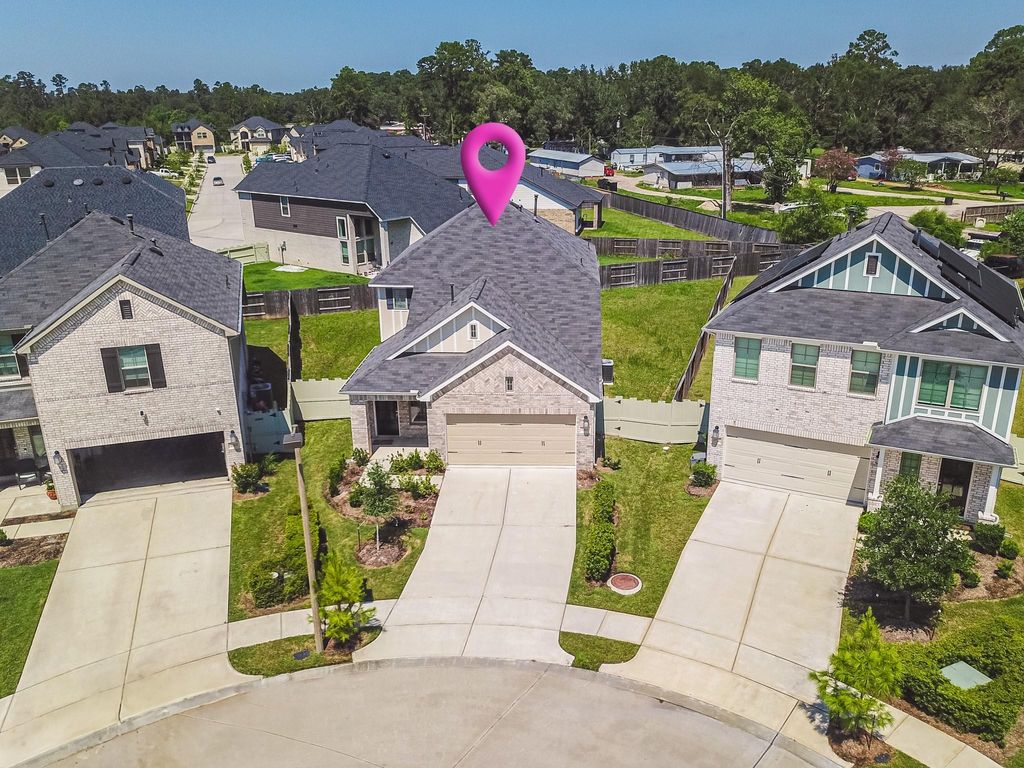 Photo of 10663 Whitejacket, Conroe, TX 77385 (MLS # 97677630)