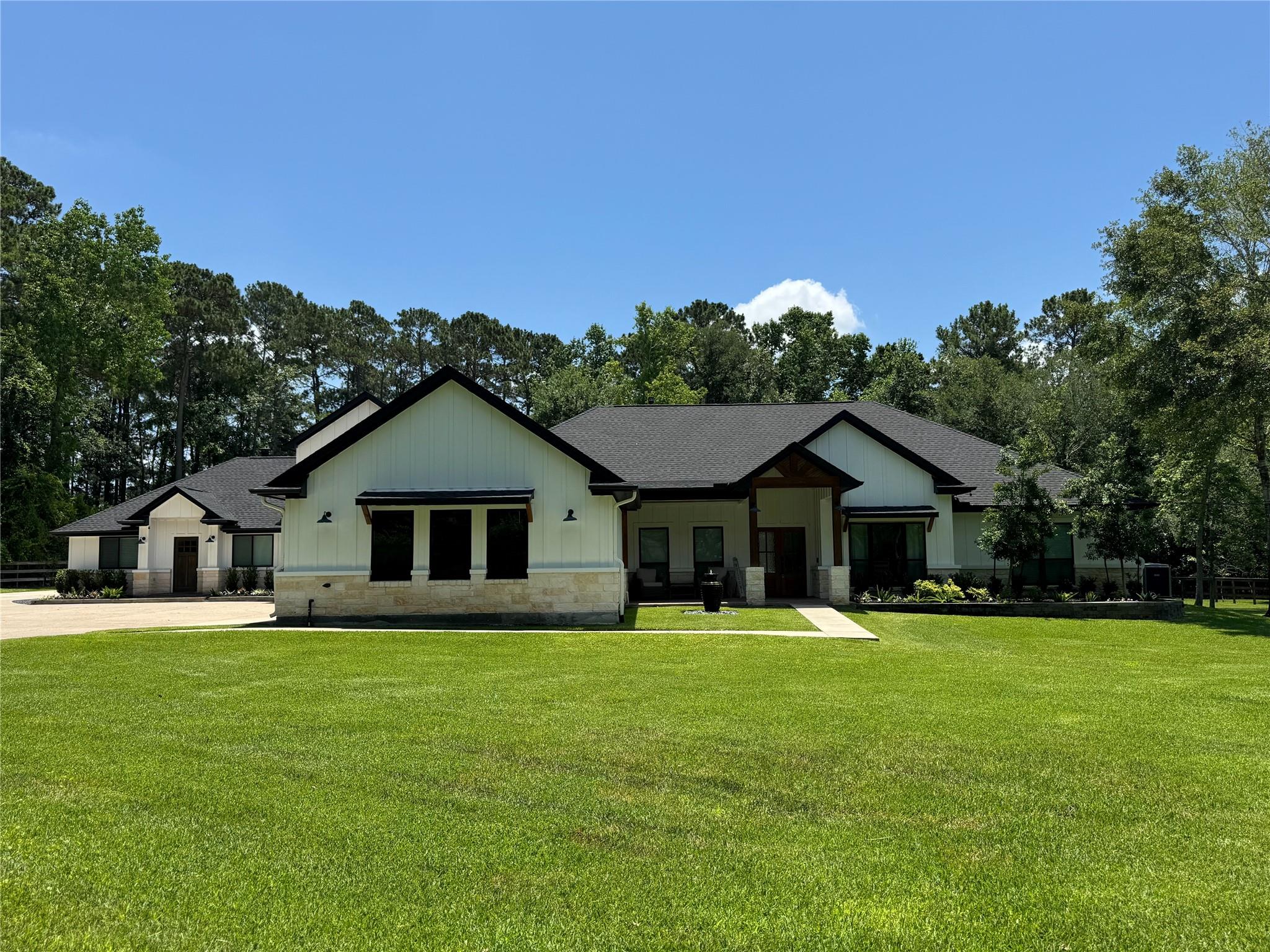 9703 Crestwater Circle