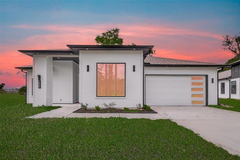 Photo of 1902 Bell Street, Dayton, TX 77535 (MLS # 19752346)