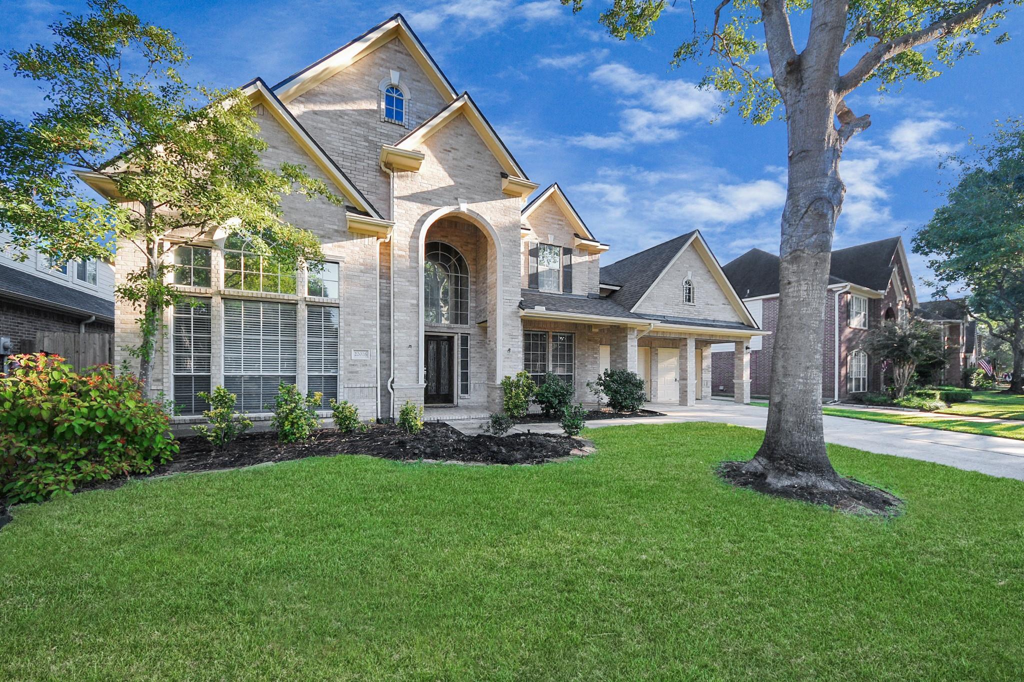 22026 Glen Arden Lane