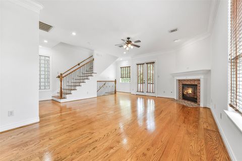 Tiny photo for 1529 Rosewood Street, Houston, TX 77004 (MLS # 81735350)