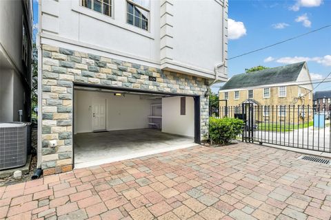 Tiny photo for 1529 Rosewood Street, Houston, TX 77004 (MLS # 81735350)