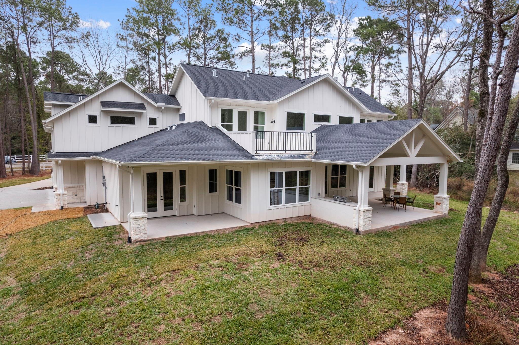 12111 Oak Hvn W, Magnolia, TX, 77354, USA, 5 Bedrooms Bedrooms, ,6 BathroomsBathrooms,Residential,Active,12111 Oak Hvn W,69910993