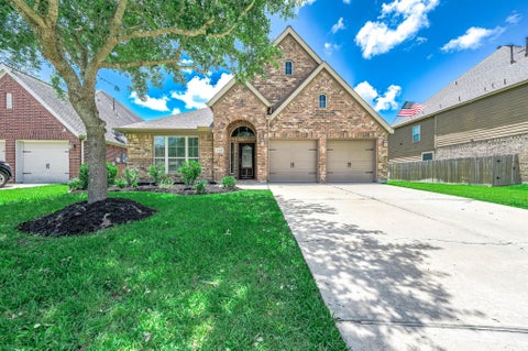 Photo of 3318 Primrose Canyon Lane, Pearland, TX 77584 (MLS # 58278528)