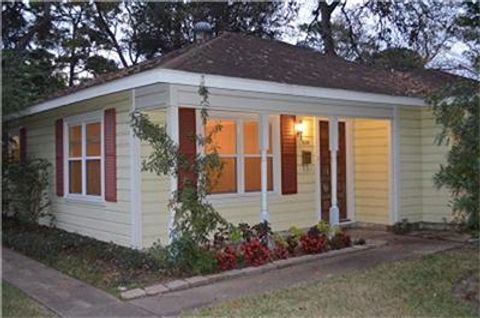 1438 Althea Houston TX 77018