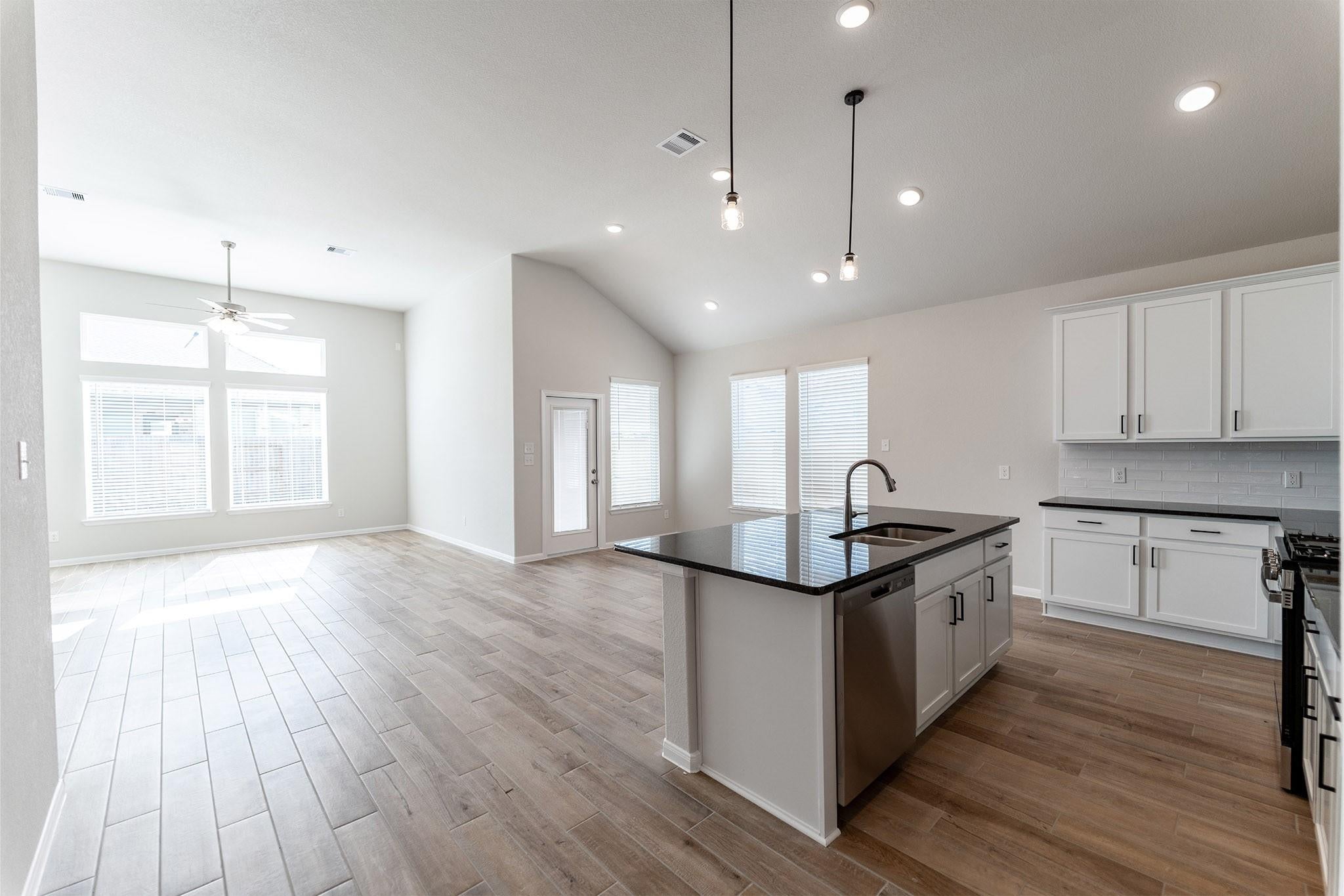 2806 Obsidian Drive