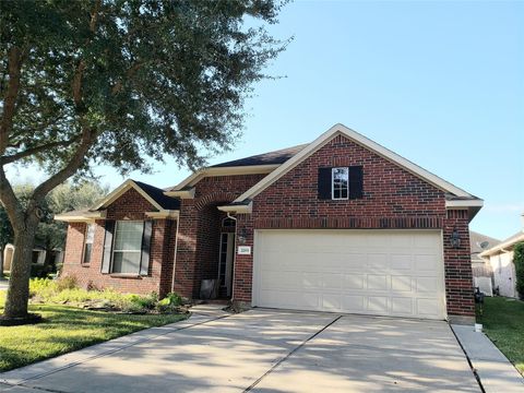 Photo of 2203 Winchester Lake, Rosenberg, TX 77471 (MLS # 71488265)