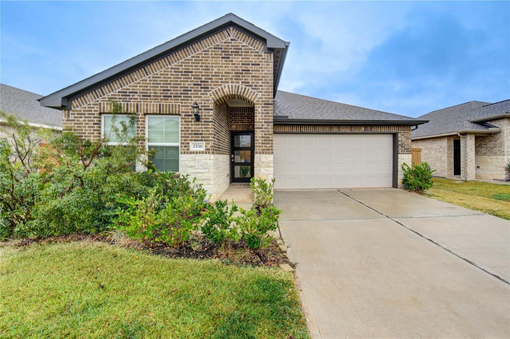 Photo of 2536 Malibu Glen Drive, Katy, TX 77493 (MLS # 98513804)