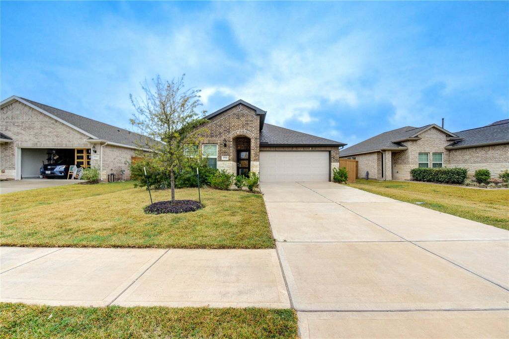 Photo of 2536 Malibu Glen Drive, Katy, TX 77493 (MLS # 98513804)