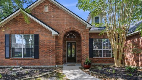 Tiny photo for 2 Camborn Place, The Woodlands, TX 77384 (MLS # 81254536)