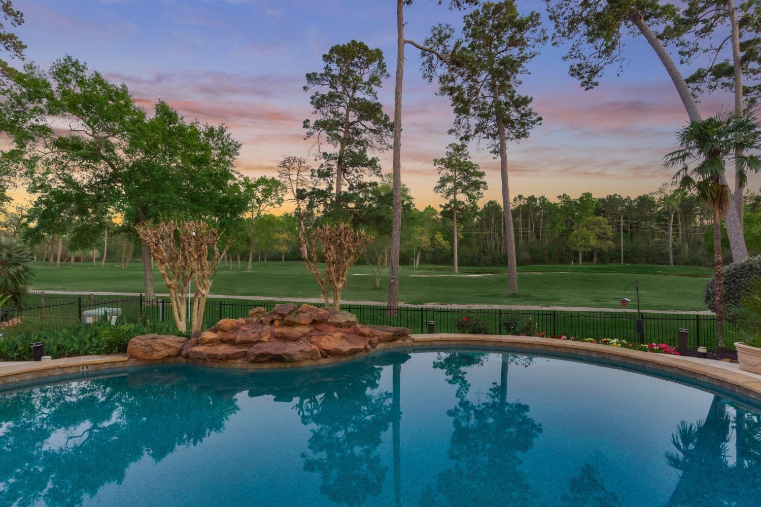 6611 Course View Lane