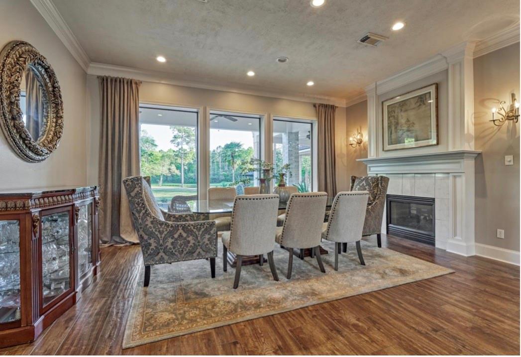 6611 Course View Lane