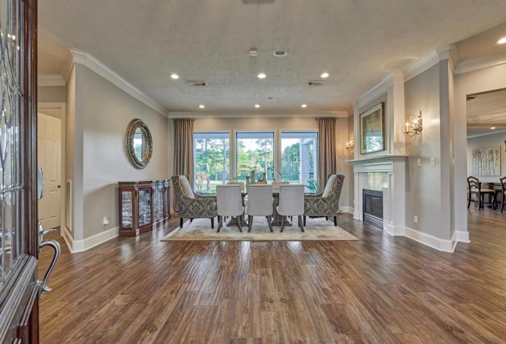 6611 Course View Lane