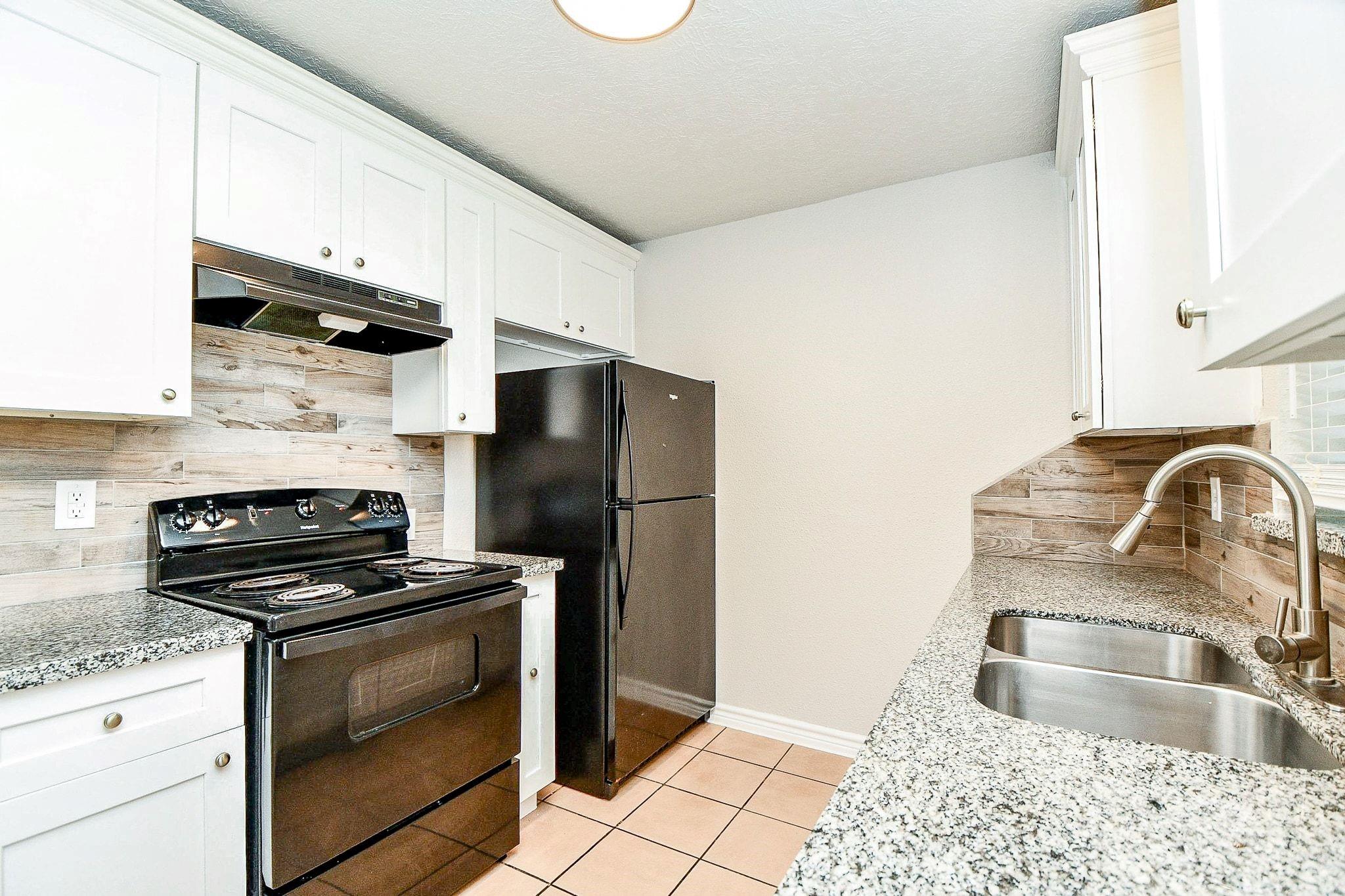 1518 East Avenue 107