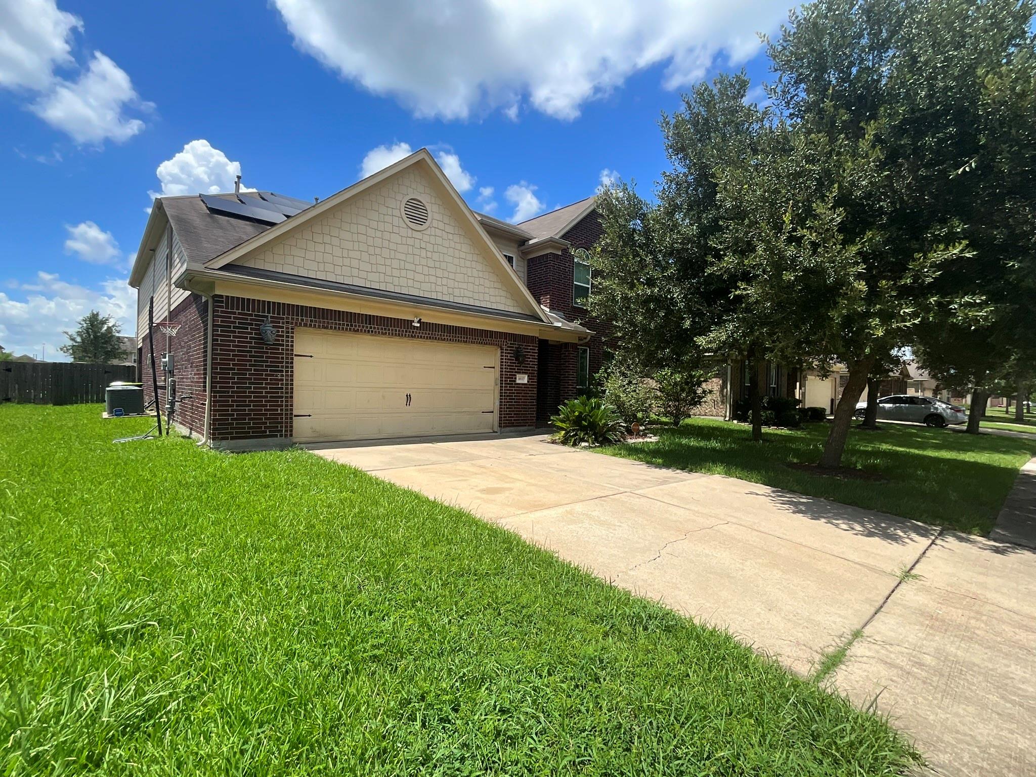 4610 Sedgewood Drive
