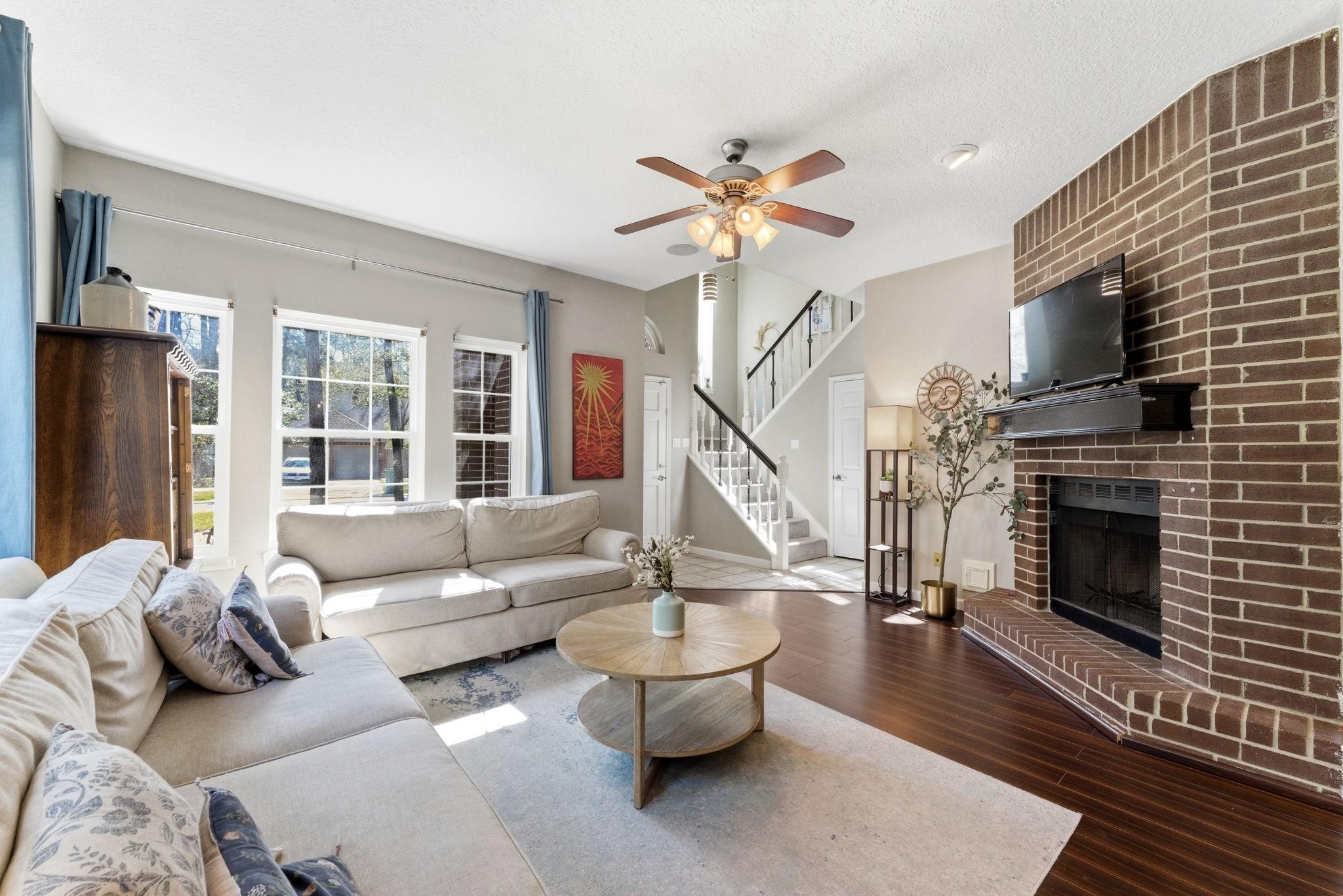 31 N Pathfinders Circle