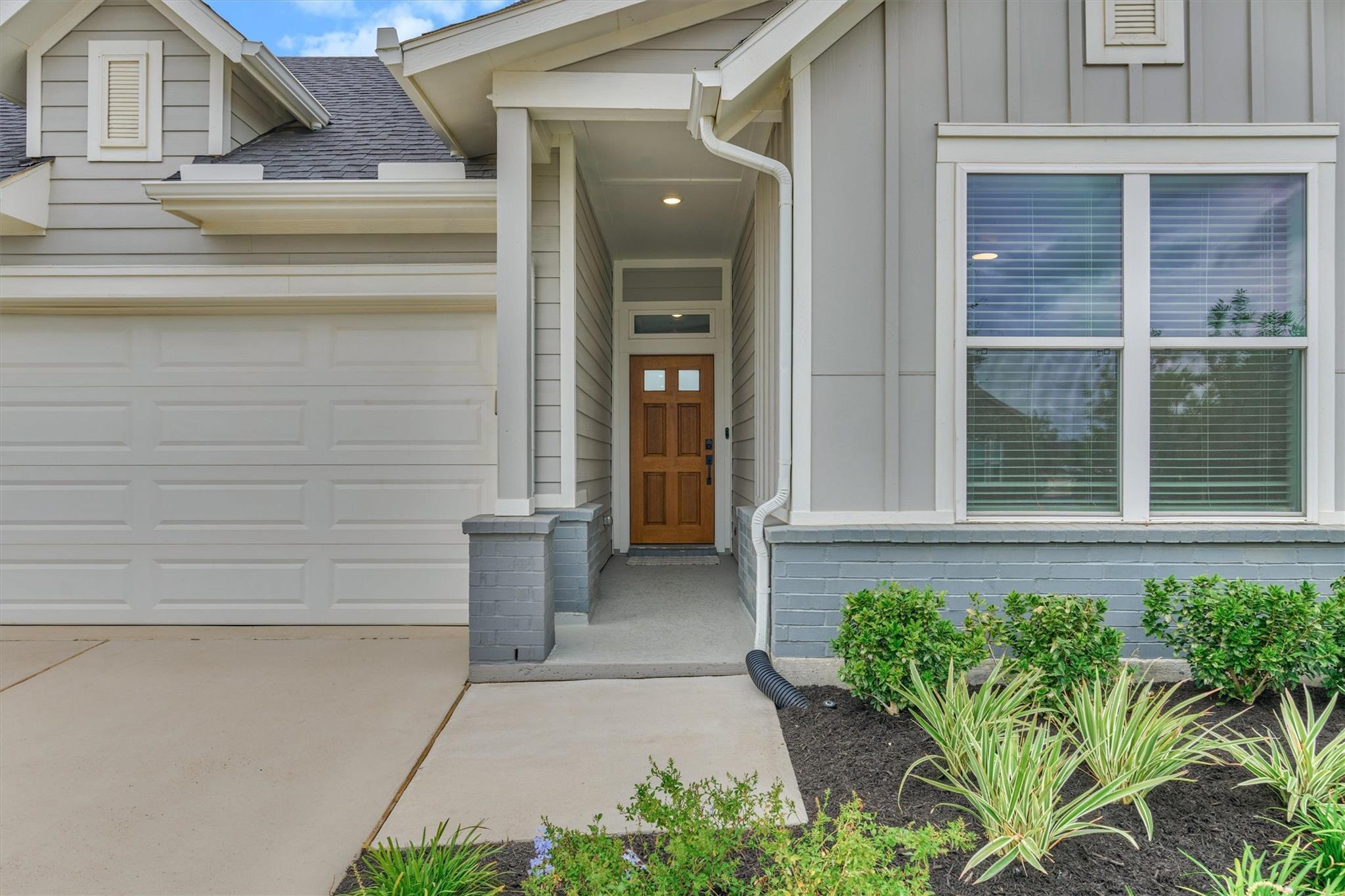 16931 Warm Glow Court