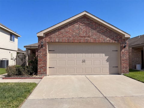 Photo of 6115 El Oro Drive, Houston, TX 77048 (MLS # 49203529)
