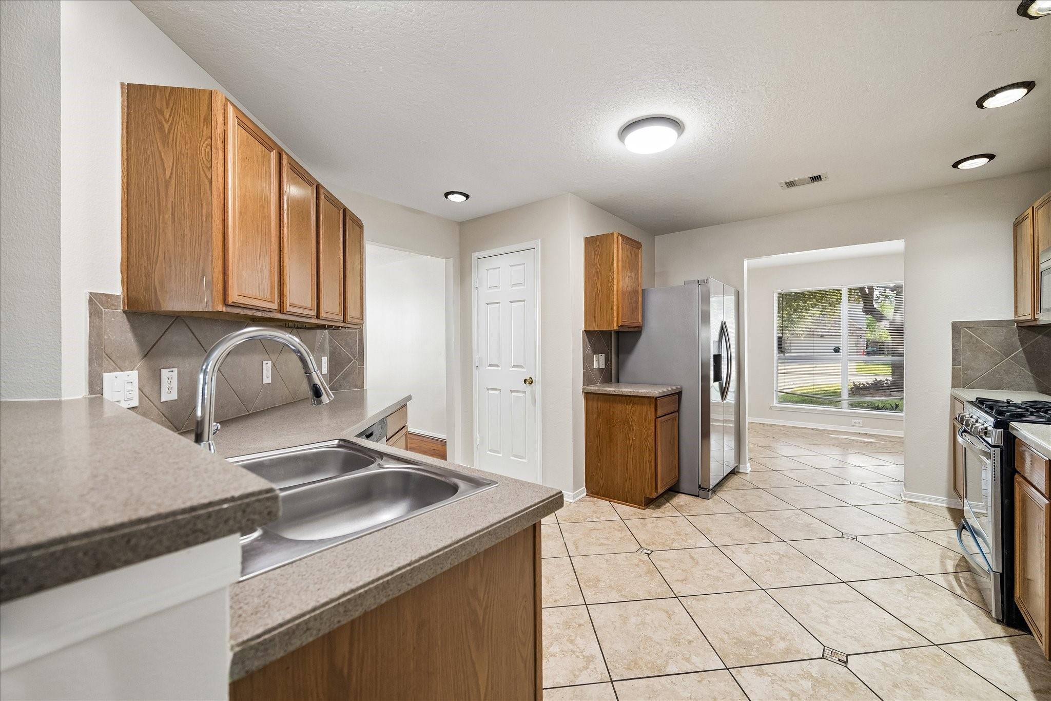 5035 Redwing Brook Trail
