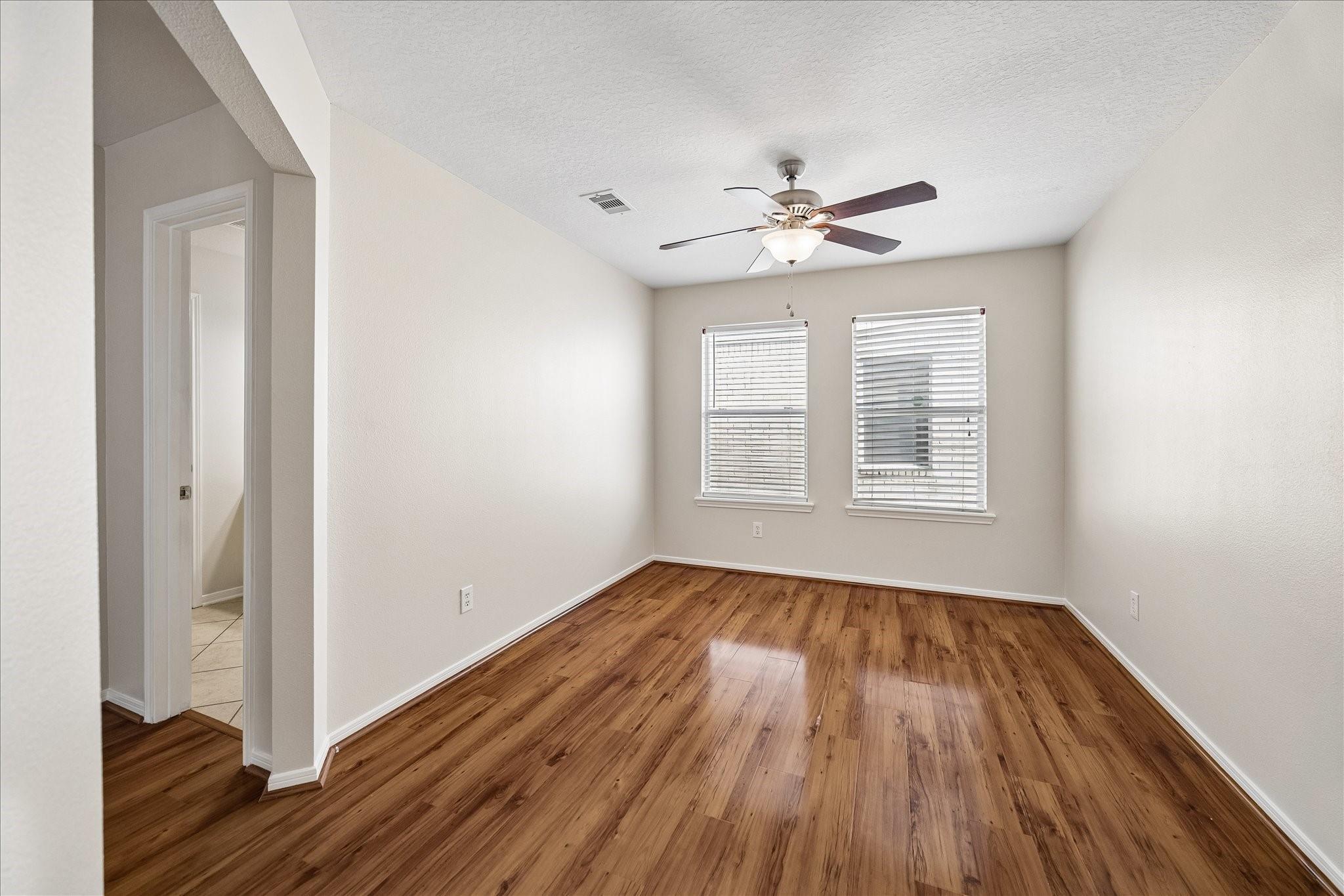 5035 Redwing Brook Trail
