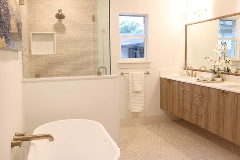 Photo of 6214 Yarwell Drive, Houston, TX 77096 (MLS # 50112722)