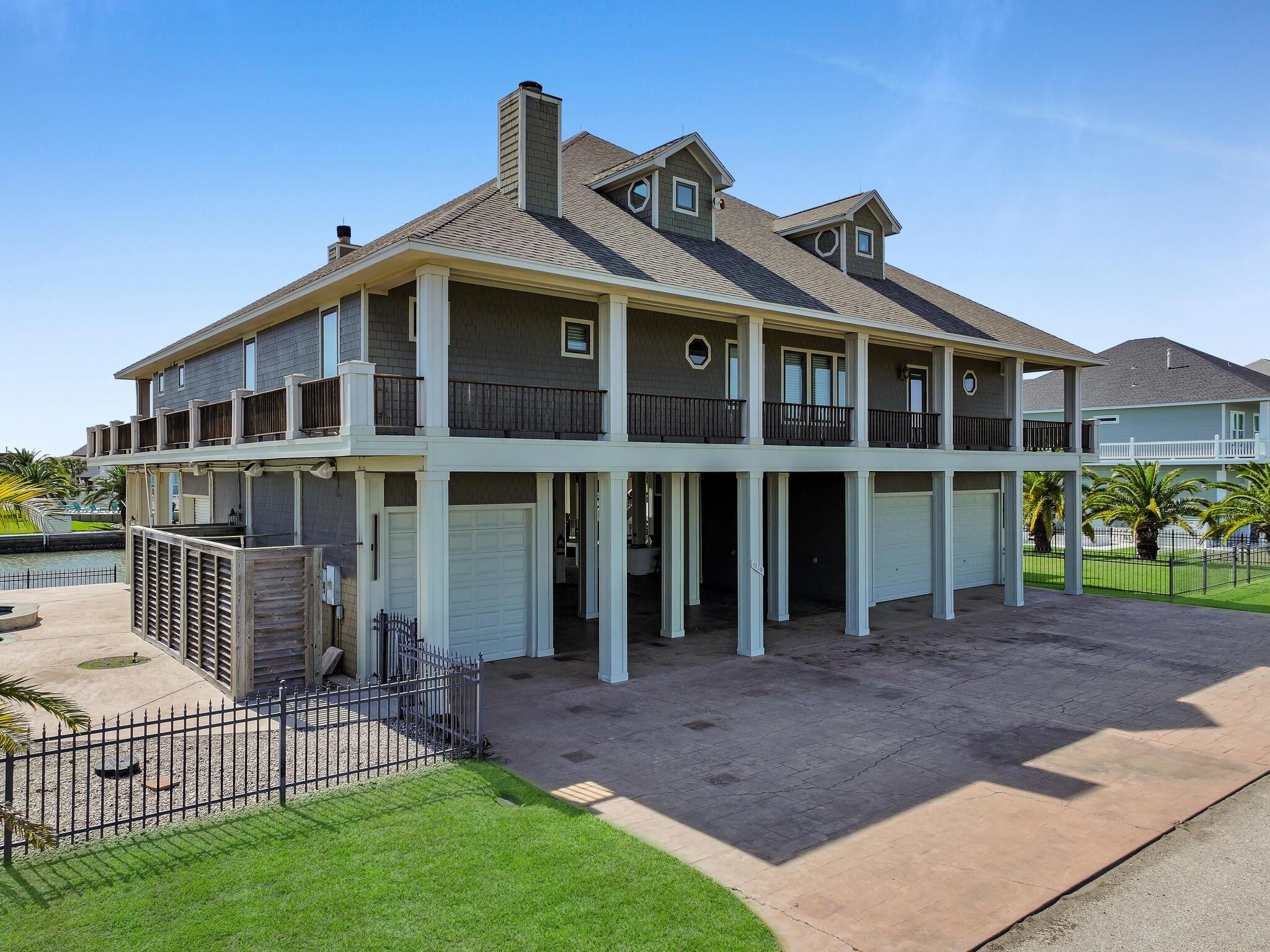 1239 Lagoon Drive