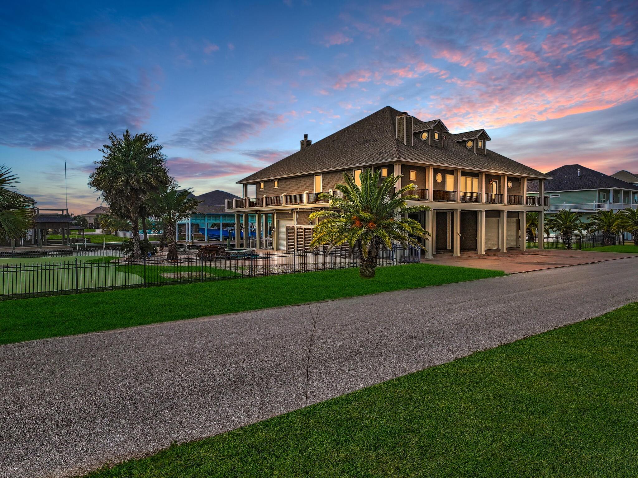 1239 Lagoon Drive