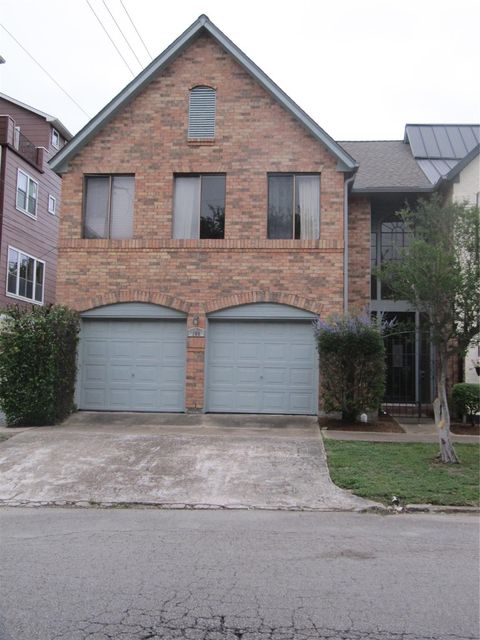 Photo of 109 W 10 Street, Houston, TX 77008 (MLS # 62850105)