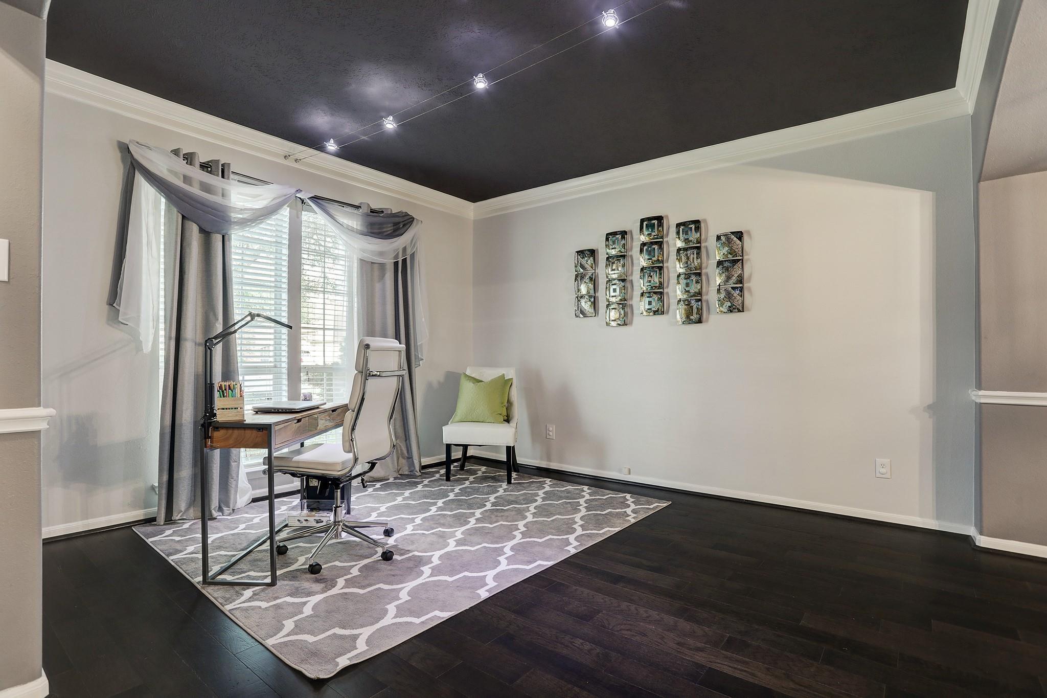 313 Marina Oaks Court