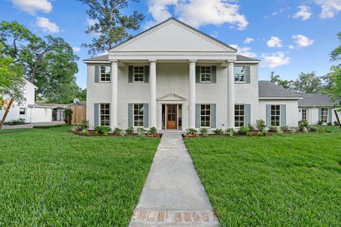 Photo of 13315 Conifer Road, Houston, TX 77079 (MLS # 10350074)
