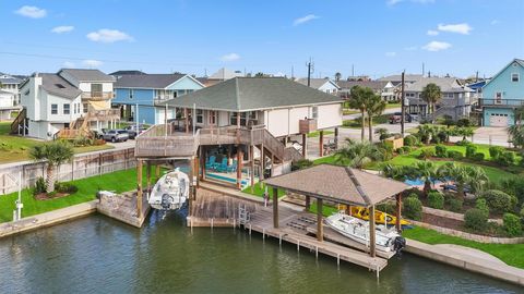 Photo of 22102 Pecos Drive, Galveston, TX 77554 (MLS # 67028782)