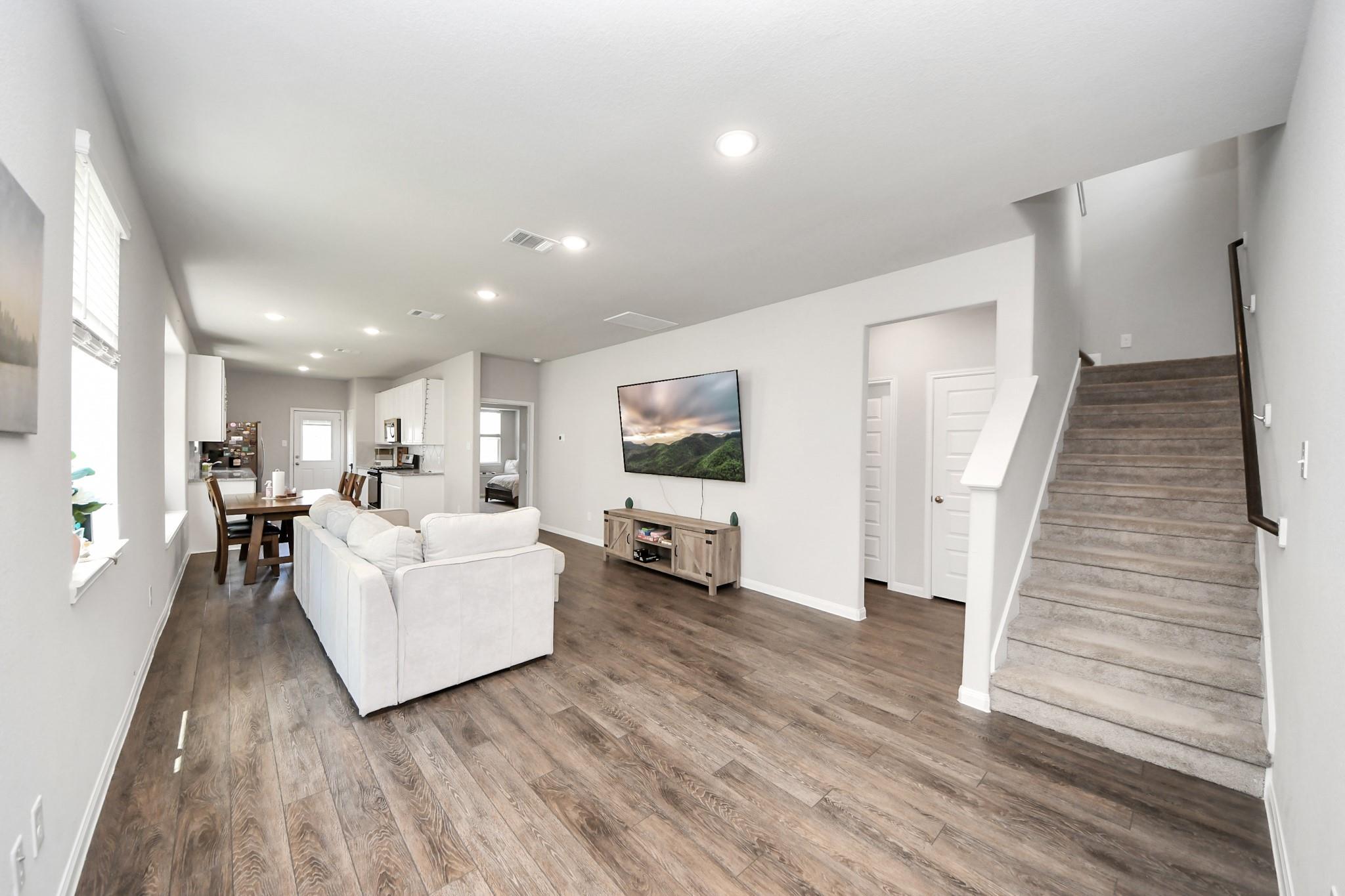 13820 Diamondback Drive
