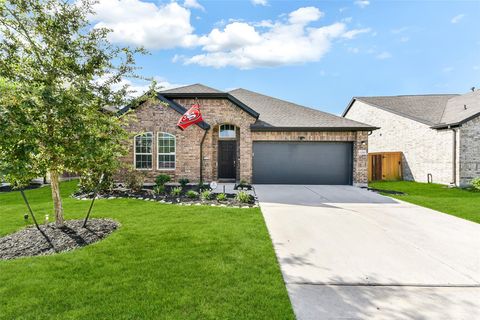 Photo of 12430 Ashgrove Point Drive, Humble, TX 77346 (MLS # 37394586)