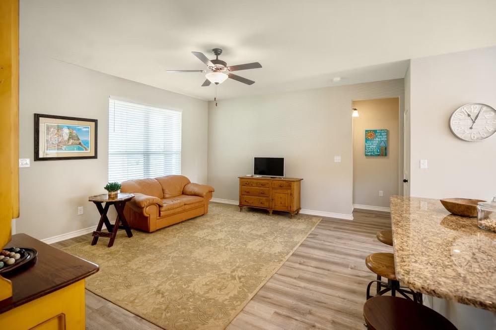 1013 Cottonwood Bend Lane