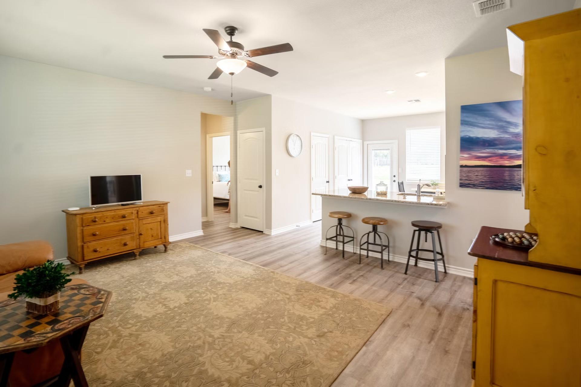 1013 Cottonwood Bend Lane