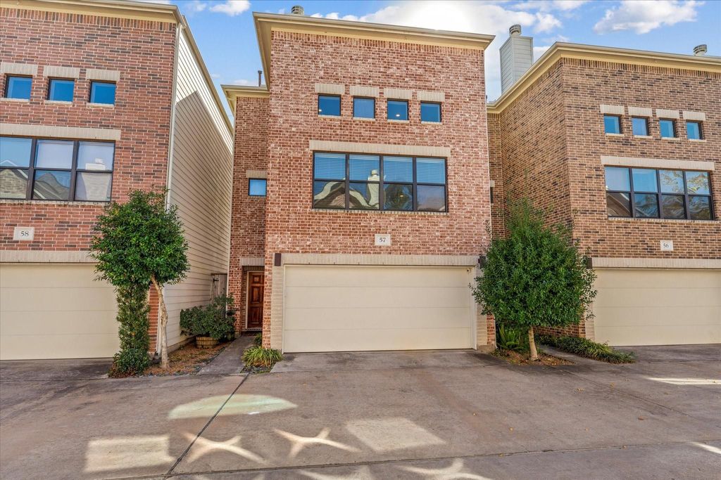 Photo of 650 Westcross Street #57, Houston, TX 77018 (MLS # 34081583)