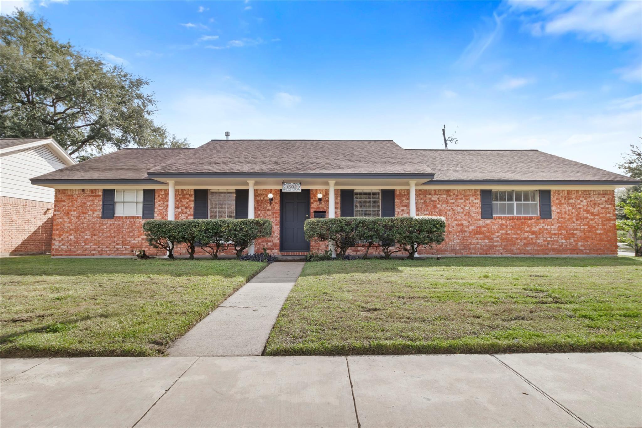 1502 Dabney Drive