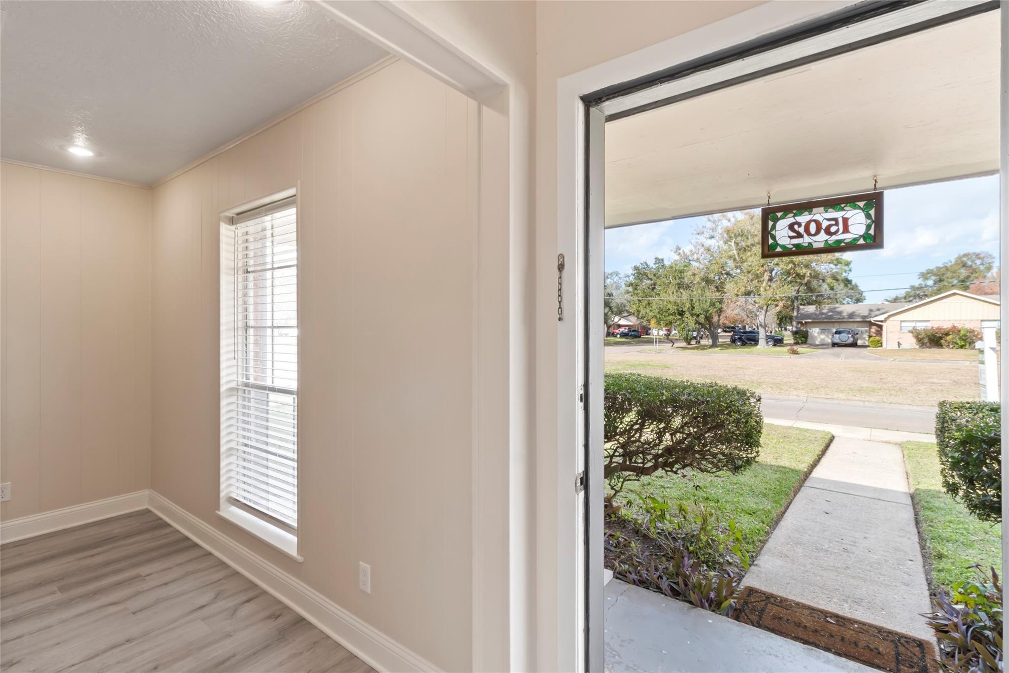 1502 Dabney Drive