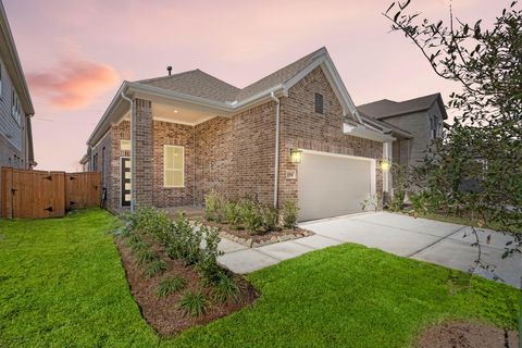 Photo of 2334 Forest Flower Way, Tomball, TX 77375 (MLS # 61503020)