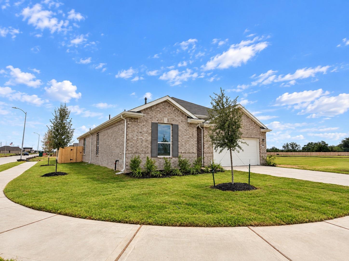7818 Rustic Lariat Dr