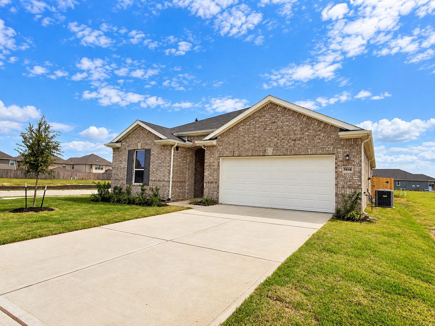 7818 Rustic Lariat Dr