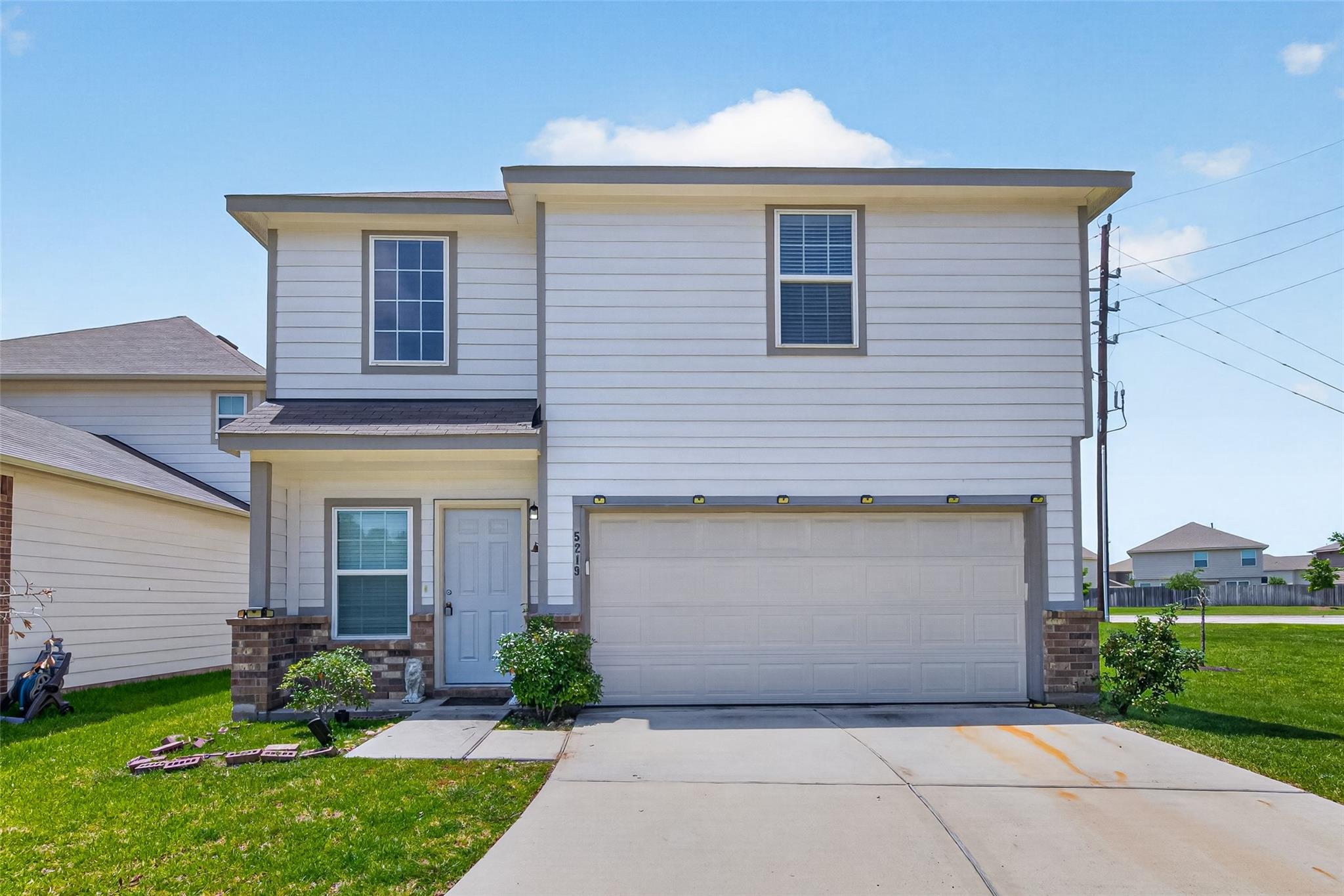 5219 Daintree River Court