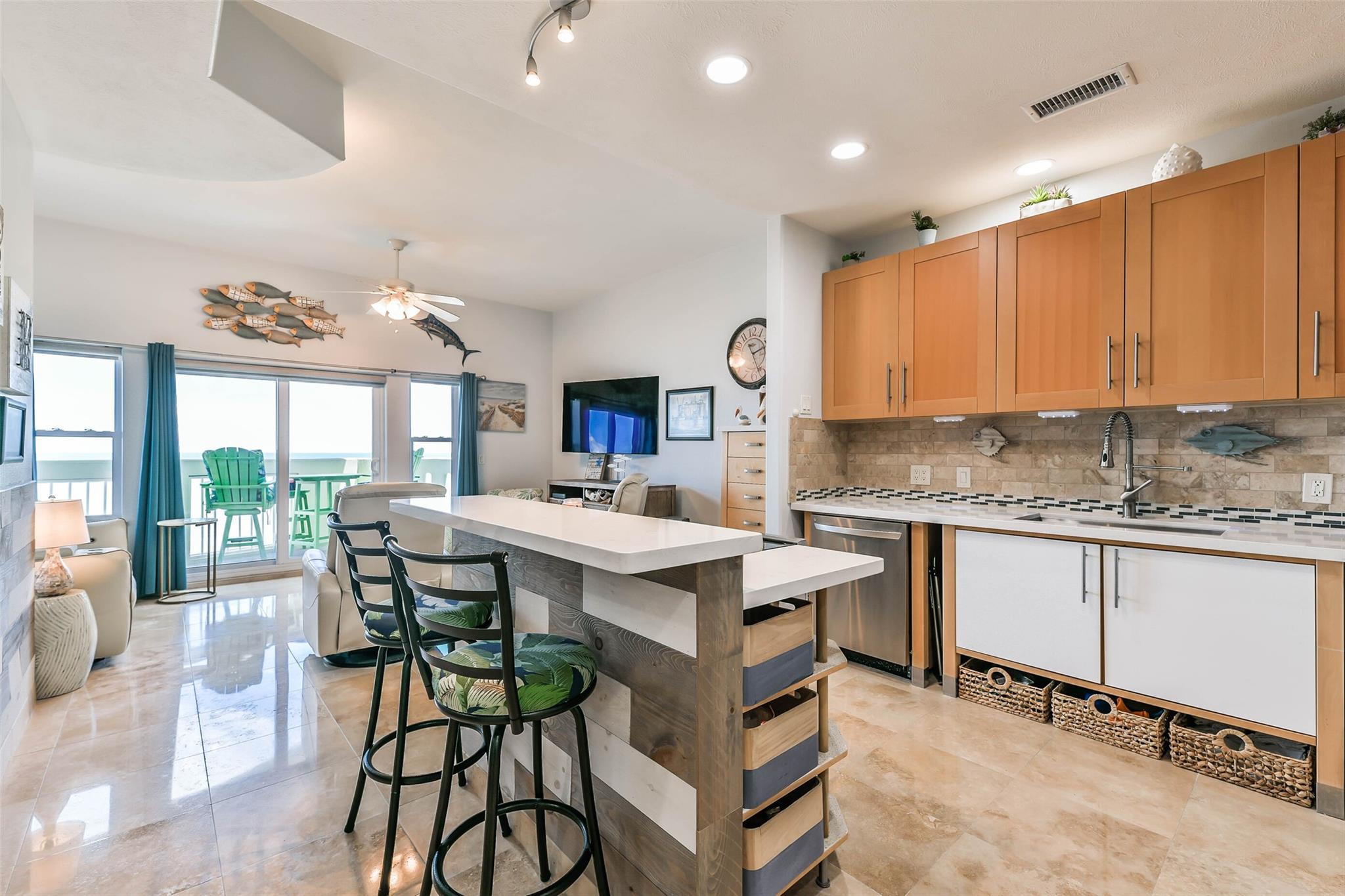 9420 Seawall Boulevard 602