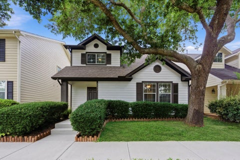 Photo of 3947 Carriage Park Row, Missouri City, TX 77459 (MLS # 64199992)