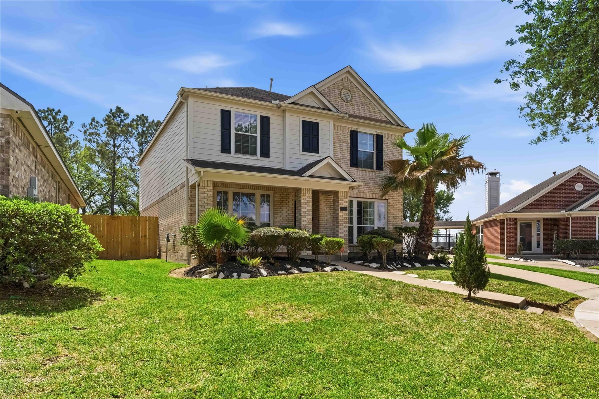 14310 Rolling Hills Lane