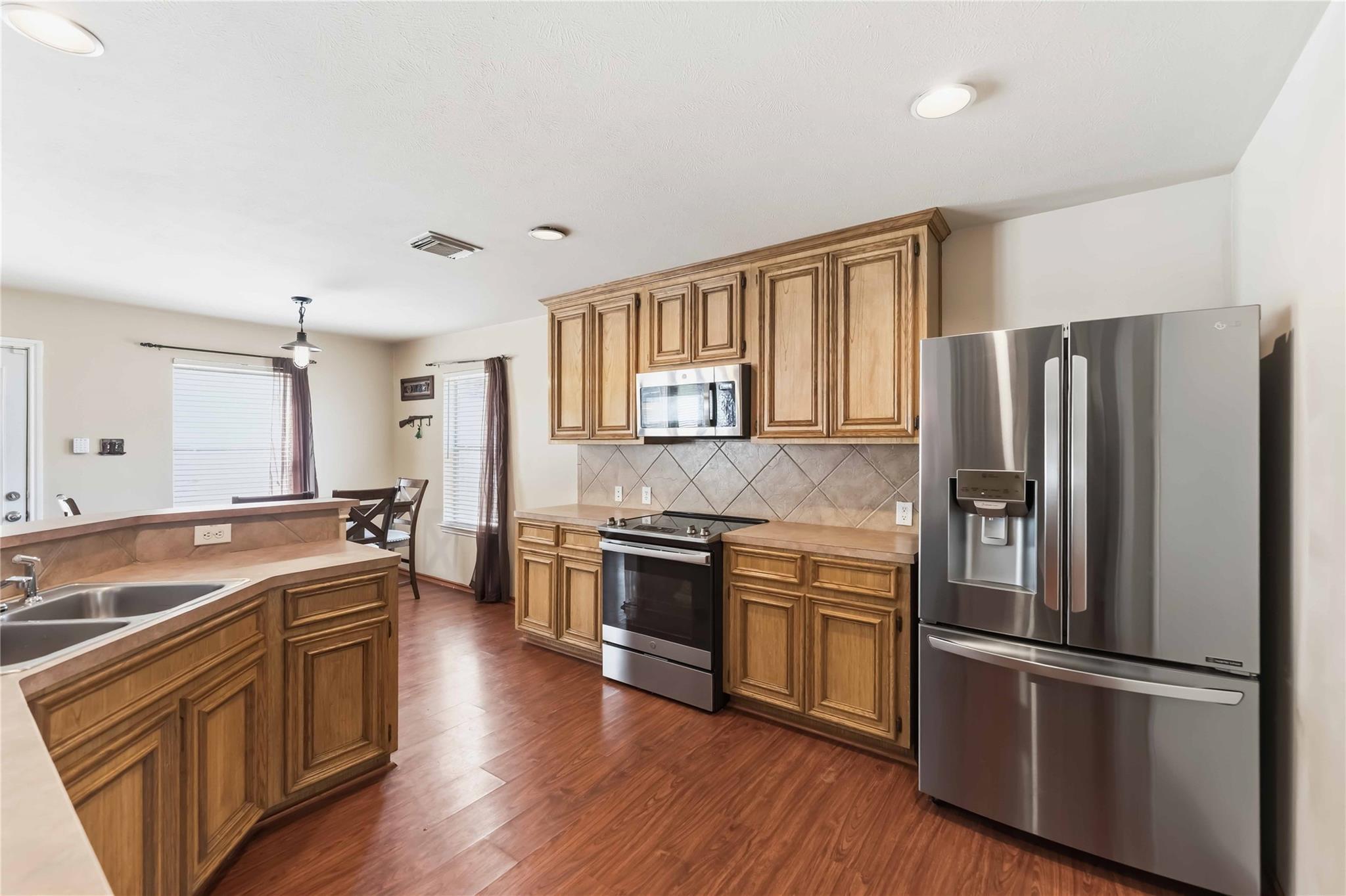 14310 Rolling Hills Lane